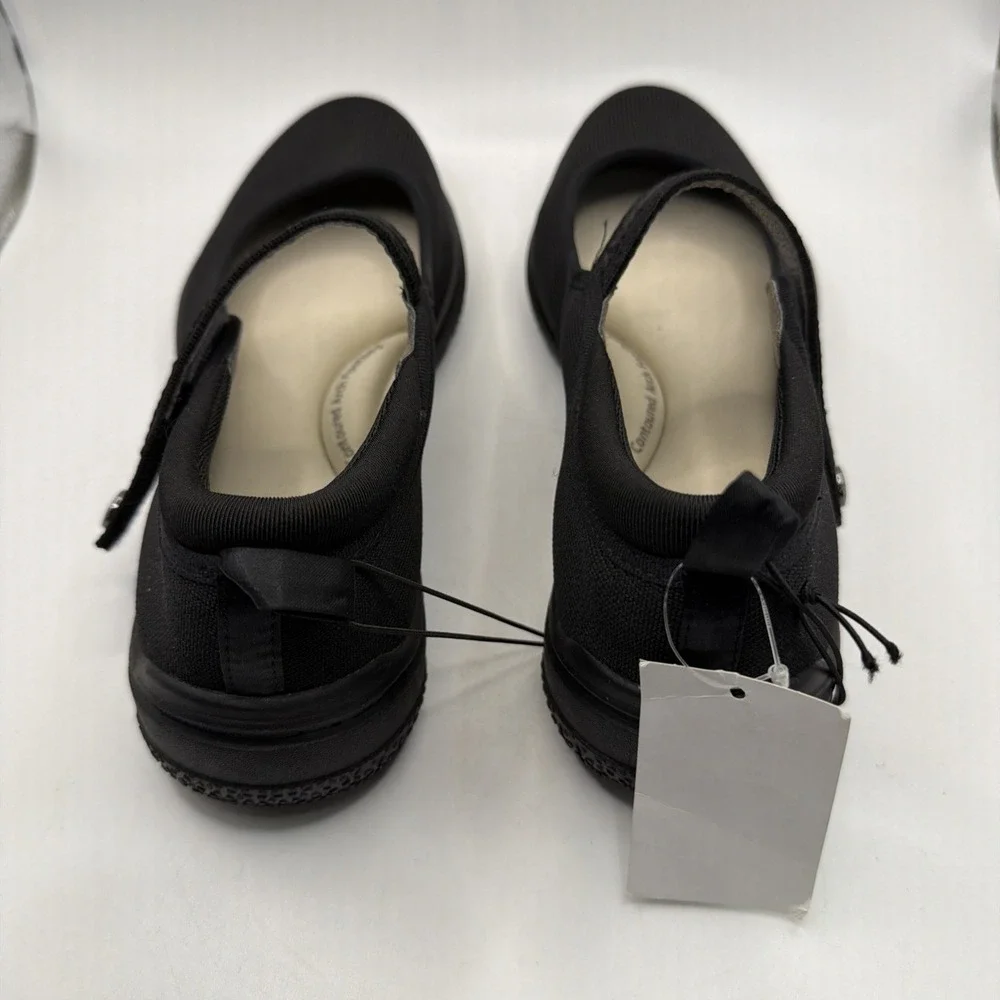JSPORT Women Lightweight Contoured arch, MJ Strap, Black  Size 7 New